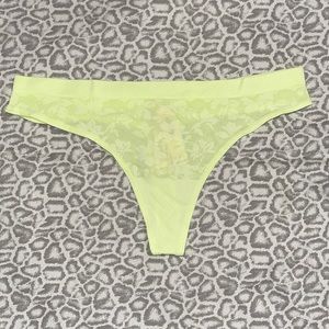 🌺 Victoria secret thong underwear 🌺